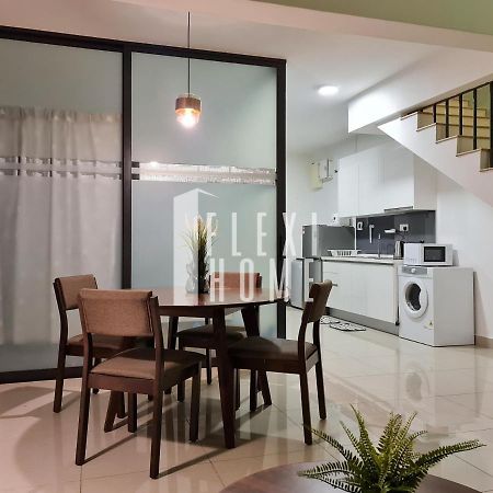 Spacious Big Room, Designed & Quiet Family Home, Eclipse In Cyberjaya By Flexihome-My エクステリア 写真