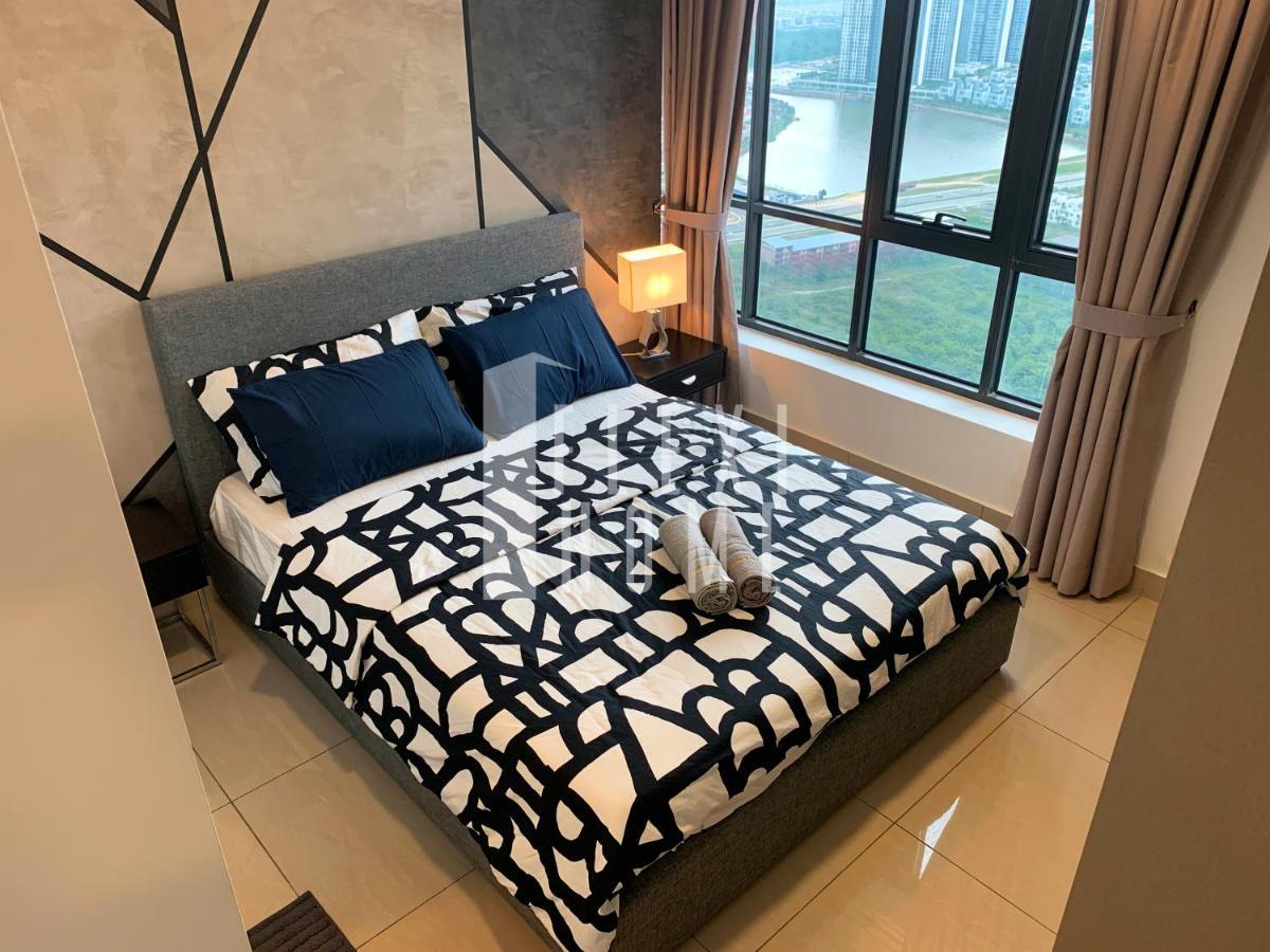 Spacious Big Room, Designed & Quiet Family Home, Eclipse In Cyberjaya By Flexihome-My エクステリア 写真