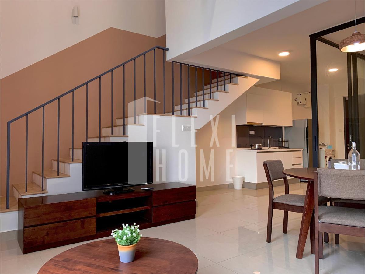 Spacious Big Room, Designed & Quiet Family Home, Eclipse In Cyberjaya By Flexihome-My エクステリア 写真
